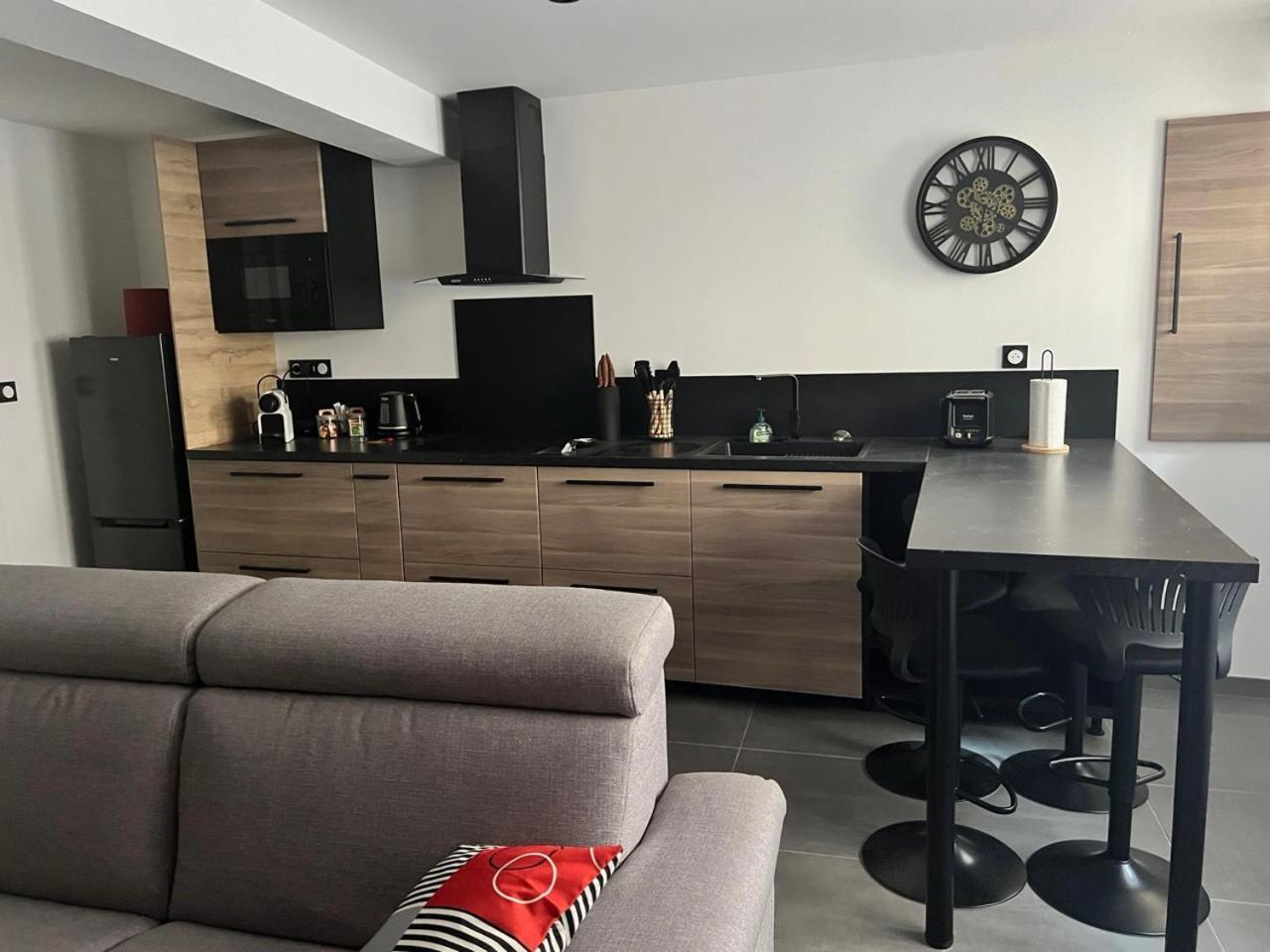 Apartament Studio Cosy Pour 2 Personnes A Thuir Zewnętrze zdjęcie